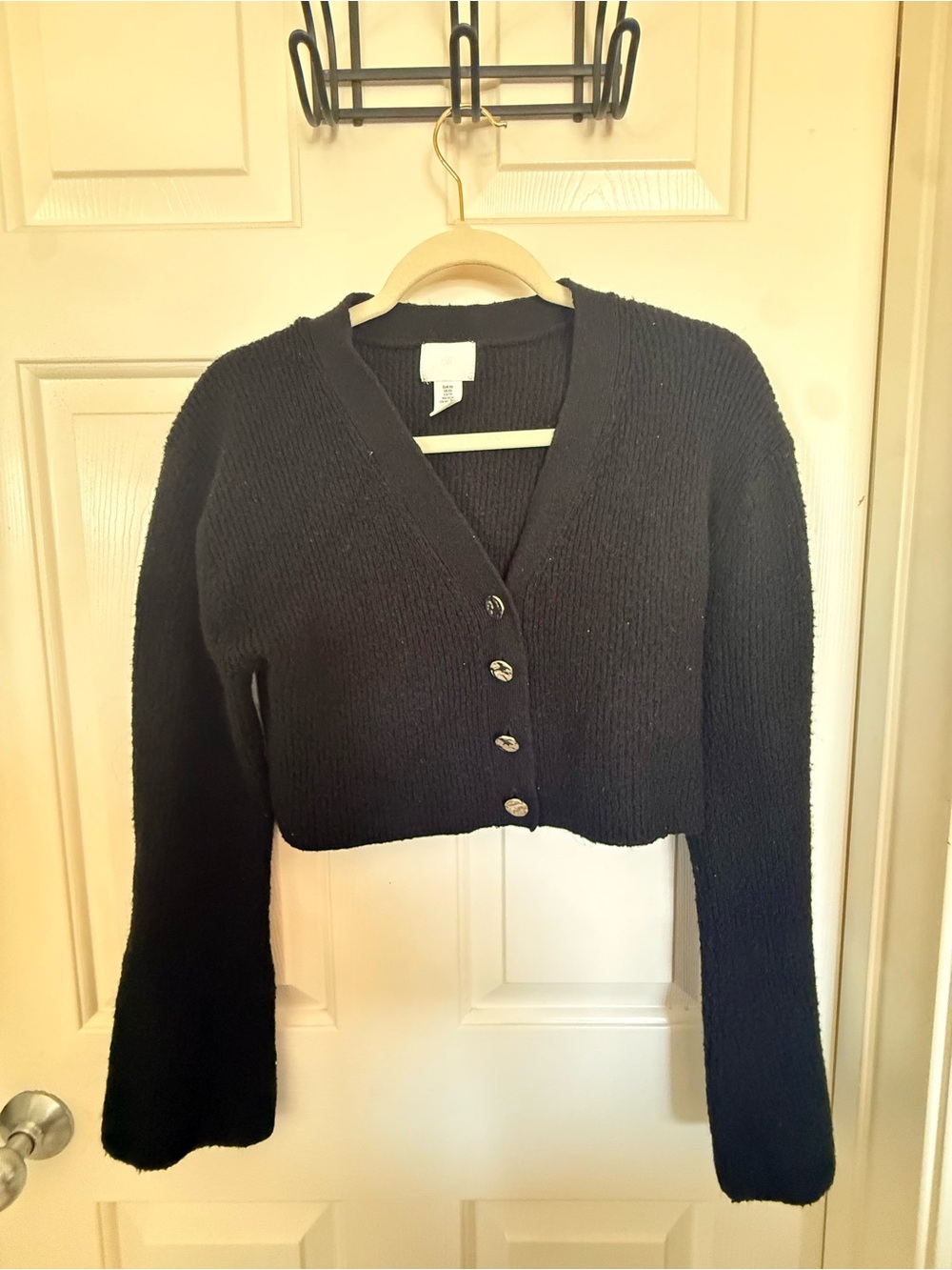 H&M Black Cropped V-Neck Button Cardigan